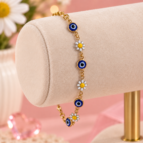Daisy Nazar – Daisy & Evil Eye Charm Bracelet