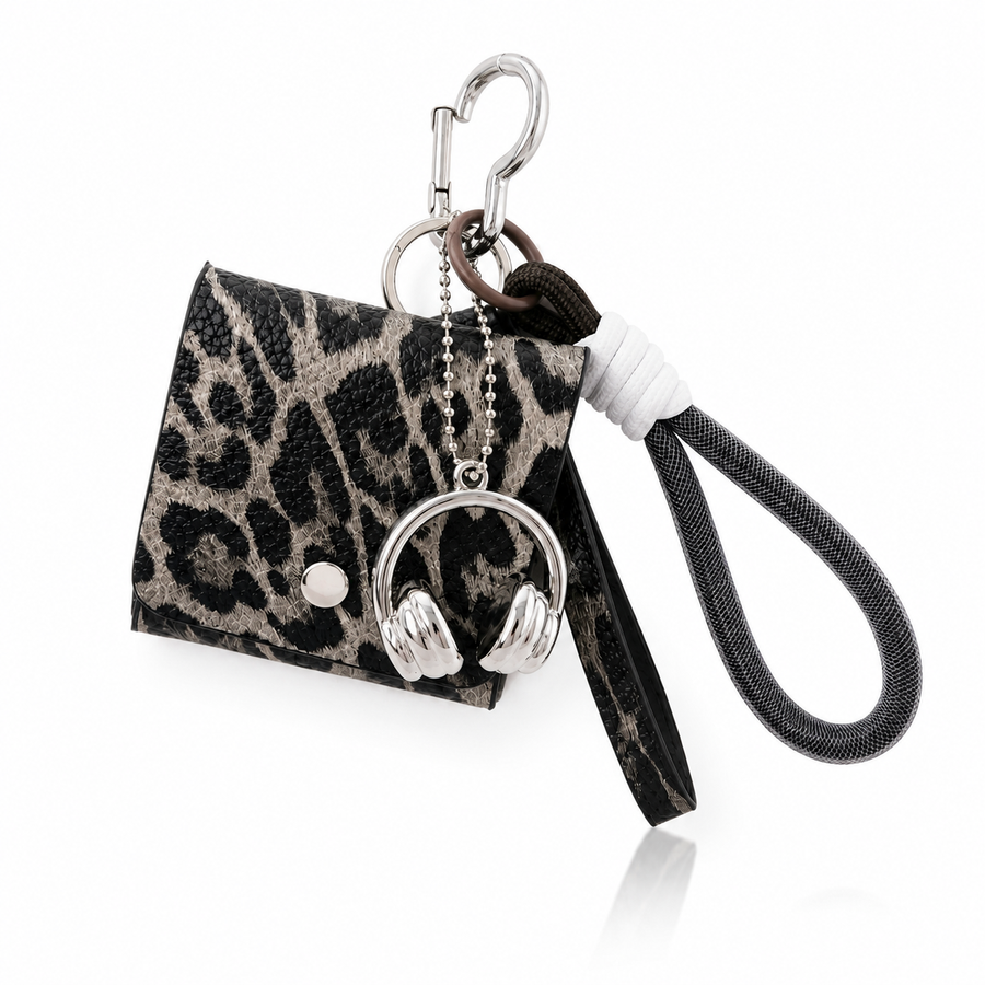 Compact leopard print coin pouch with stylish cords – photo 2