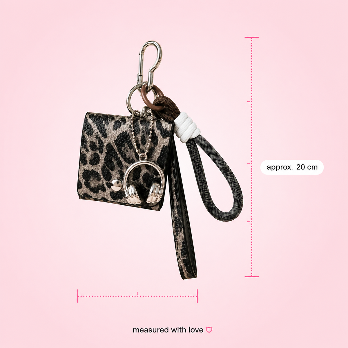 Leopard print pouch charm by Cutesto – stylish and useful – photo 5